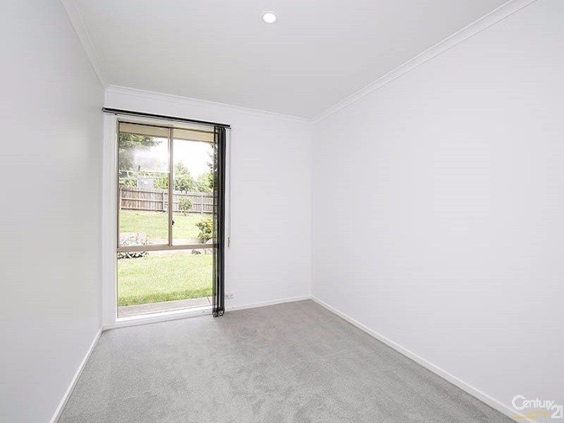 13 Cornell Place, Hampton Park VIC 3976