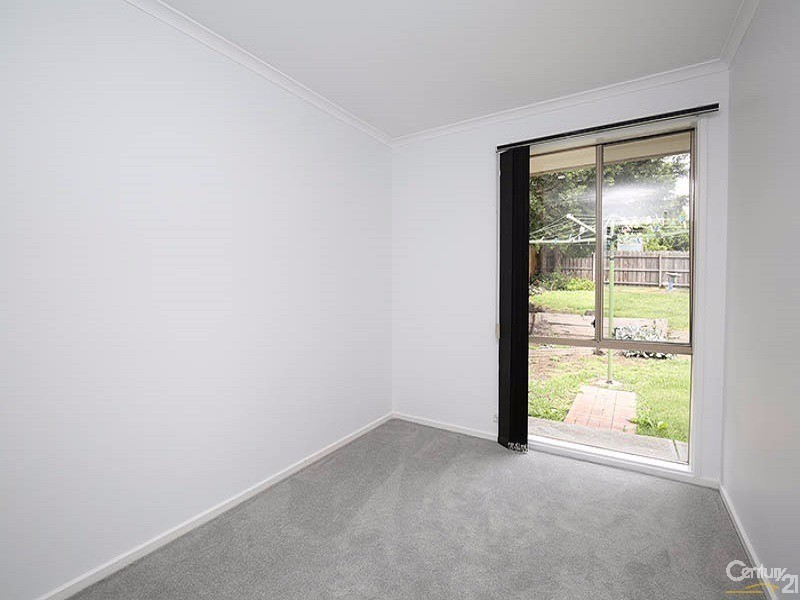 13 Cornell Place, Hampton Park VIC 3976