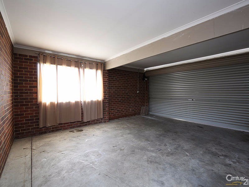 13 Cornell Place, Hampton Park VIC 3976