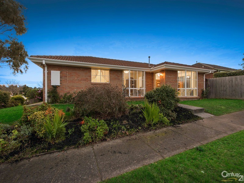 38 Pentland Drive, Narre Warren VIC 3805
