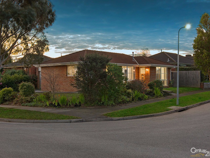 38 Pentland Drive, Narre Warren VIC 3805