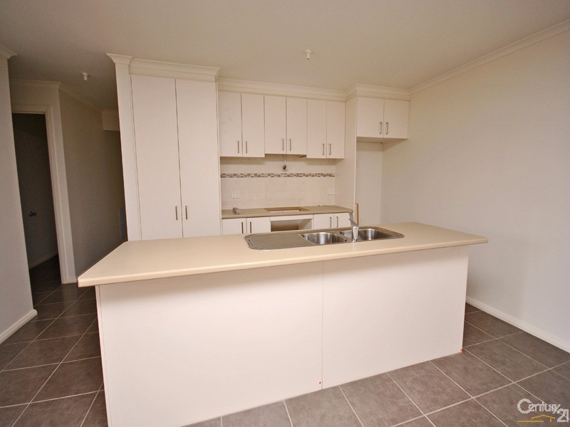 7/1-3 James Street, Pakenham VIC 3810