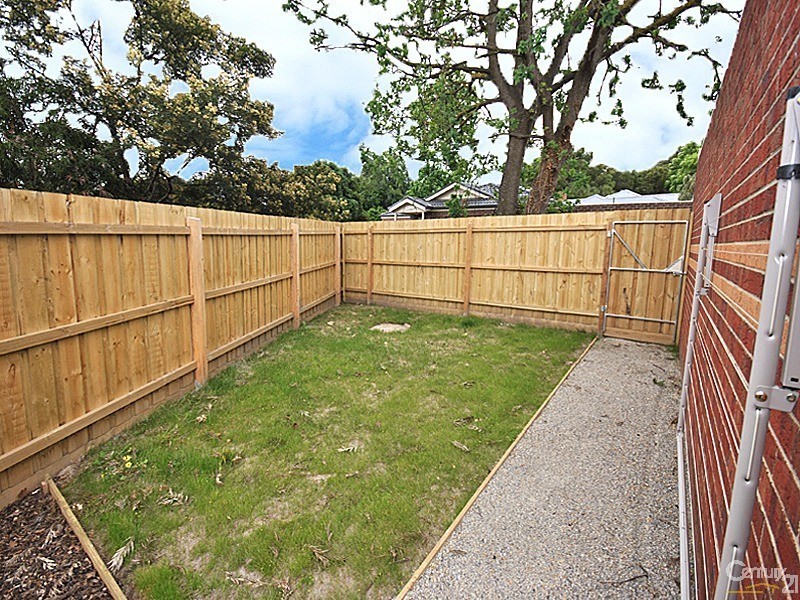 7/1-3 James Street, Pakenham VIC 3810