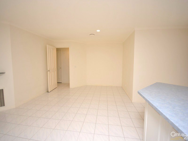 10 Browtop Road, Narre Warren VIC 3805