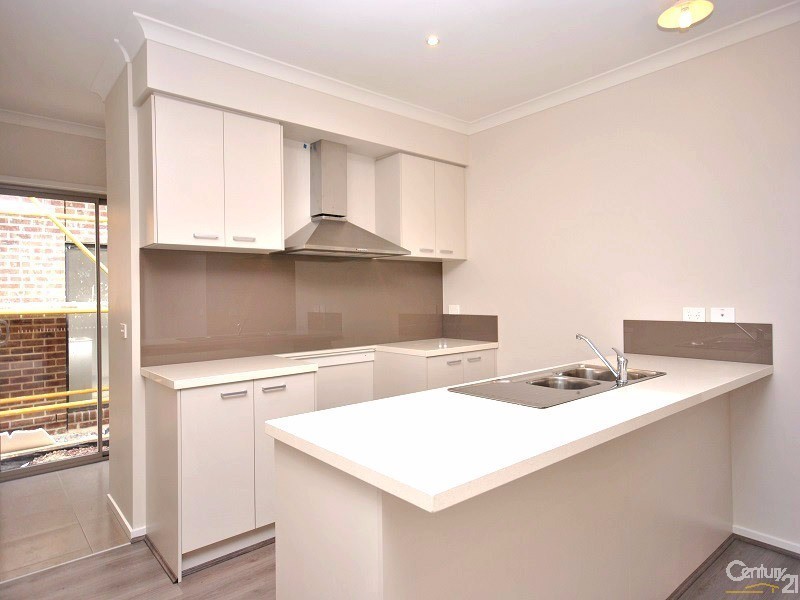 14 Viewbright Road, Clyde North VIC 3978