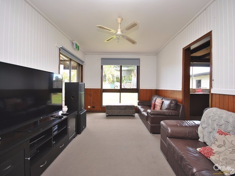 10-12 Grace Street, Cranbourne VIC 3977