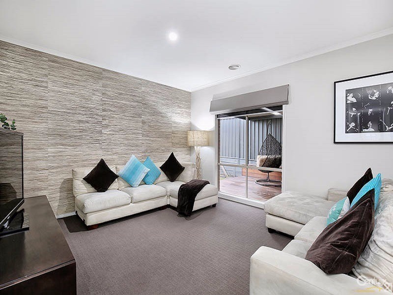 3 Karlson Way, Cranbourne North VIC 3977