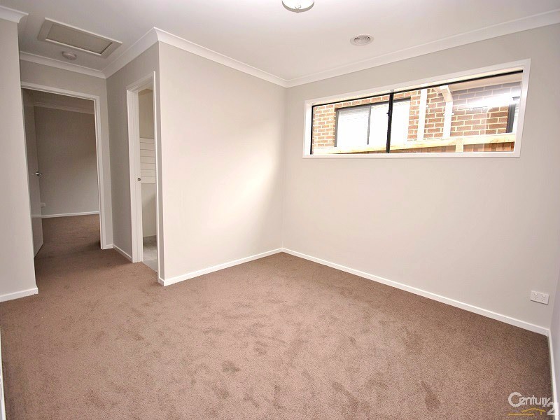 7 Chiswick Street, Officer VIC 3809