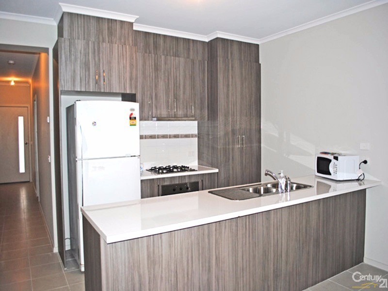 5/7 Roseville Court, Berwick VIC 3806