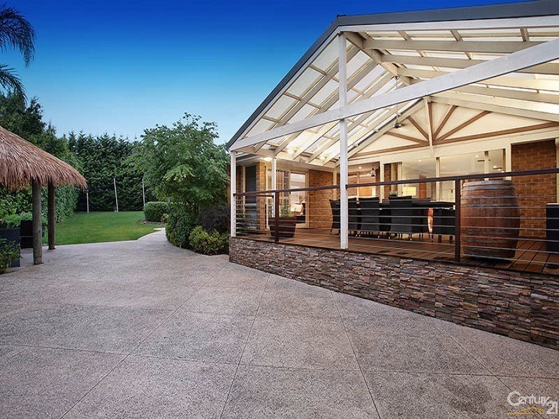 3 Cleveland Close, Narre Warren North VIC 3804