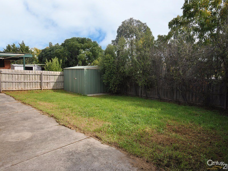 18 Nita Close, Narre Warren VIC 3805