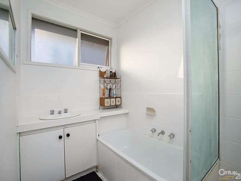 17 Ferncroft Court, Cranbourne North VIC 3977