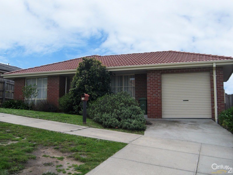 14 Kathryn Close, Pakenham VIC 3810