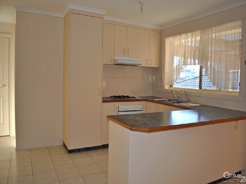 14 Kathryn Close, Pakenham VIC 3810