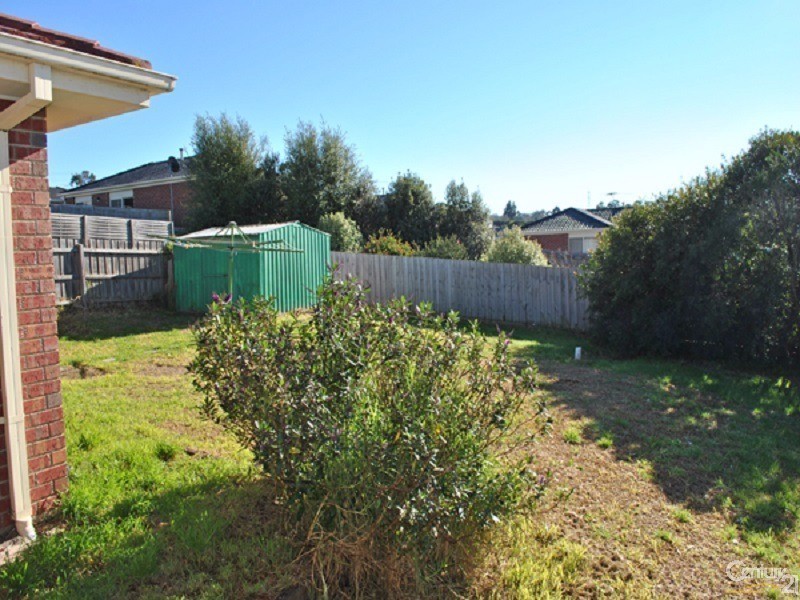 14 Kathryn Close, Pakenham VIC 3810