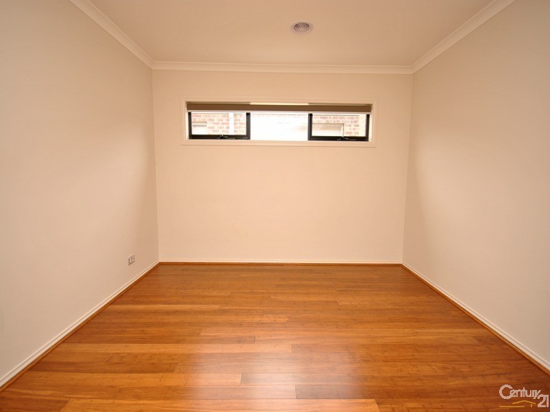 8 Lemongrove Place, Berwick VIC 3806