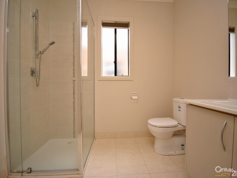 8 Lemongrove Place, Berwick VIC 3806