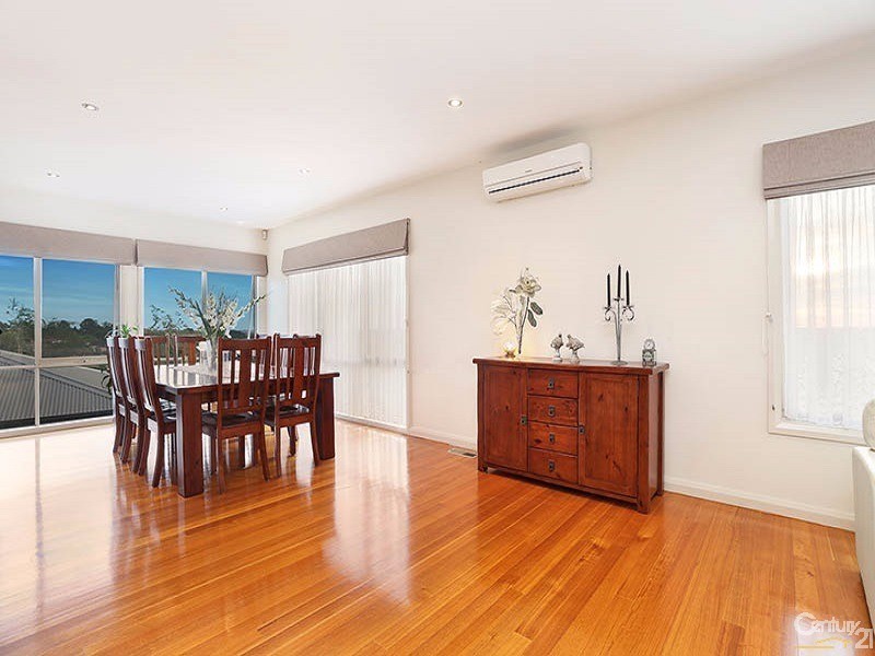 14 Yaldara Drive, Berwick VIC 3806