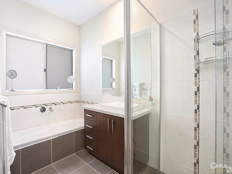 14 Yaldara Drive, Berwick VIC 3806