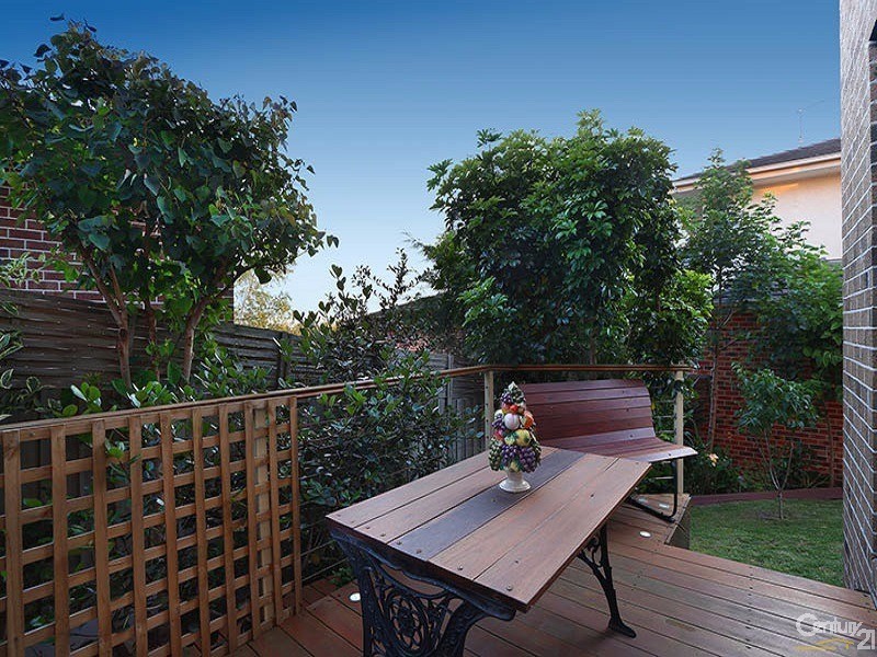 14 Yaldara Drive, Berwick VIC 3806