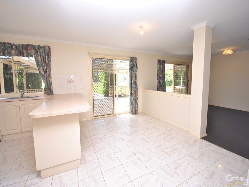 40 Ryan Road, Pakenham VIC 3810