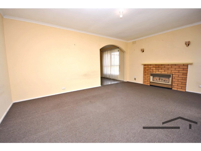 151 Narre Warren Cranbourne Drive, Cranbourne VIC 3977