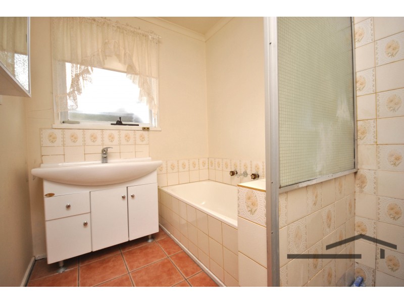 151 Narre Warren Cranbourne Drive, Cranbourne VIC 3977