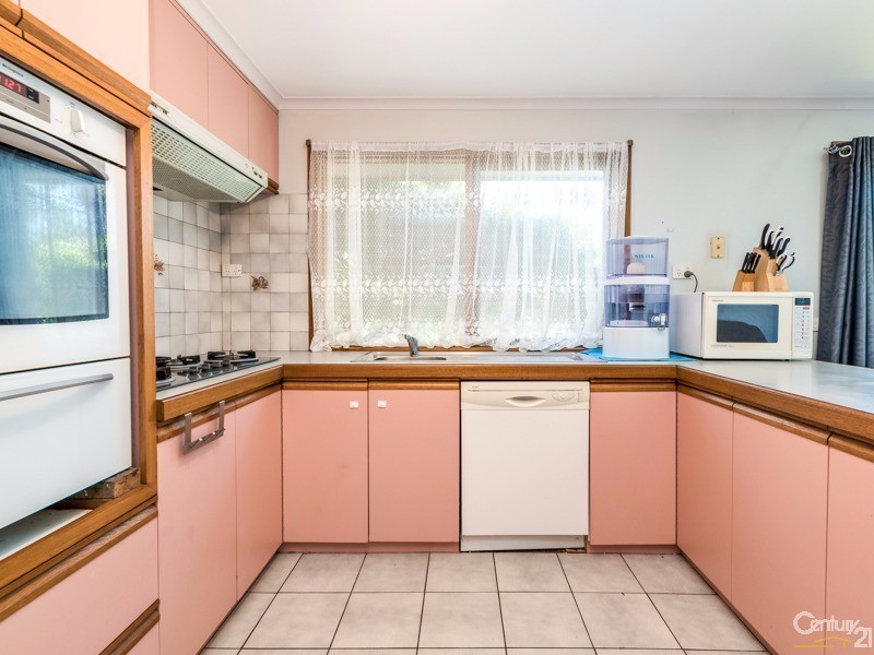 5 Jasmine Court, Cranbourne North VIC 3977