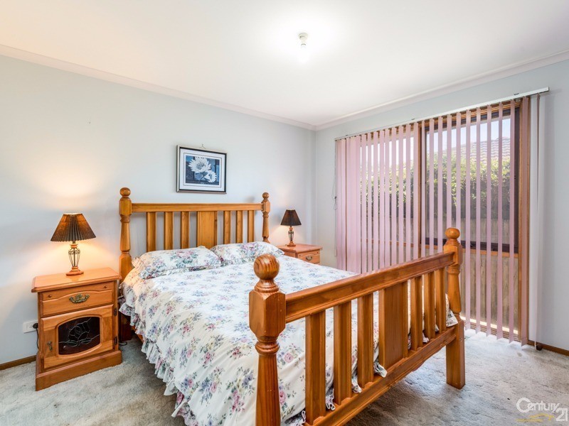 5 Jasmine Court, Cranbourne North VIC 3977