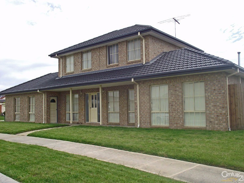 7 Amberley Drive, Pakenham VIC 3810