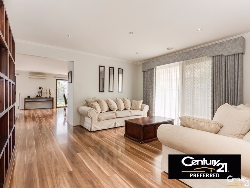 12 Appleton Court, Narre Warren South VIC 3805