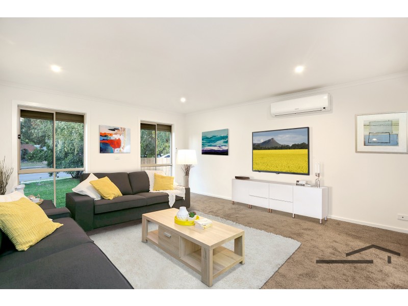 1/14 Greenlaw Crescent, Berwick VIC 3806