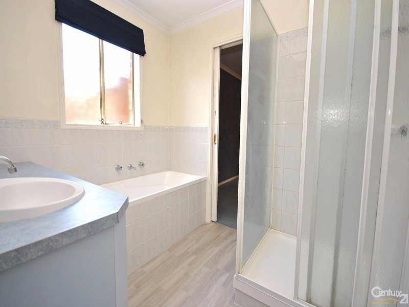 87 Amber Crescent, Narre Warren VIC 3805