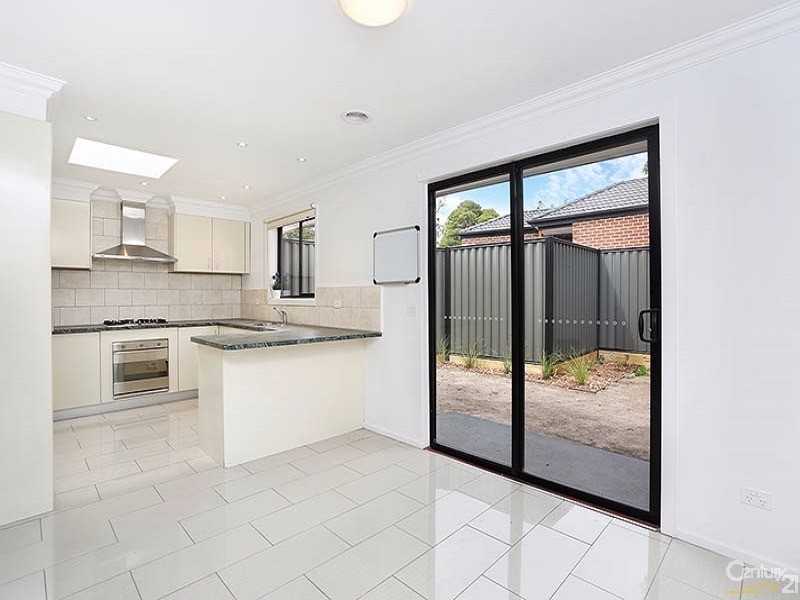 1/14 Phillip Court, Cranbourne North VIC 3977