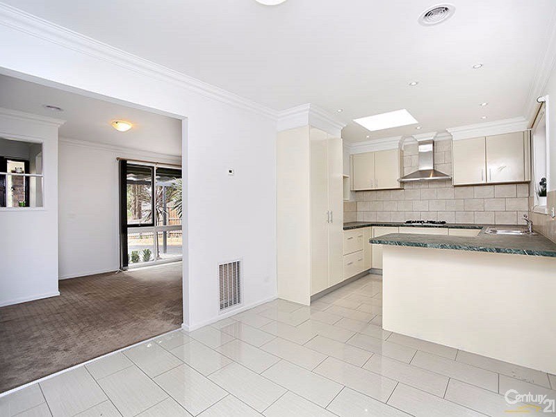 1/14 Phillip Court, Cranbourne North VIC 3977
