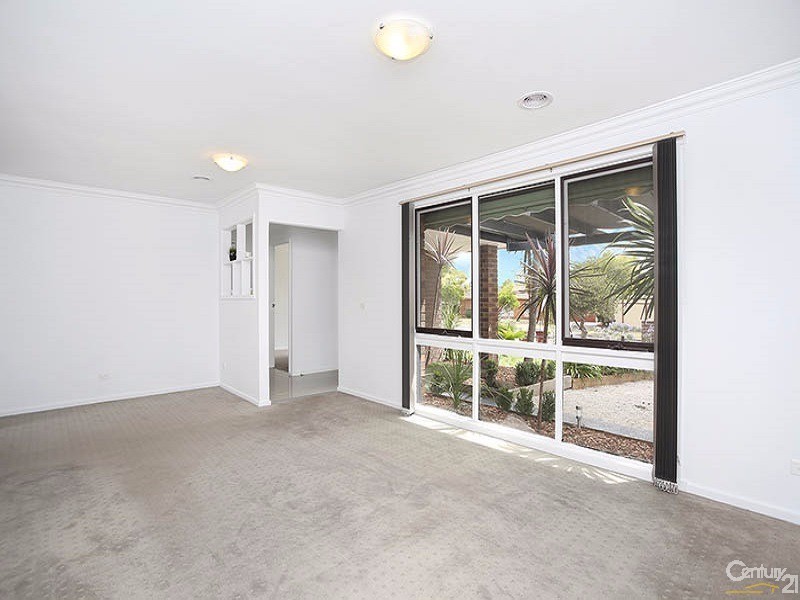 1/14 Phillip Court, Cranbourne North VIC 3977