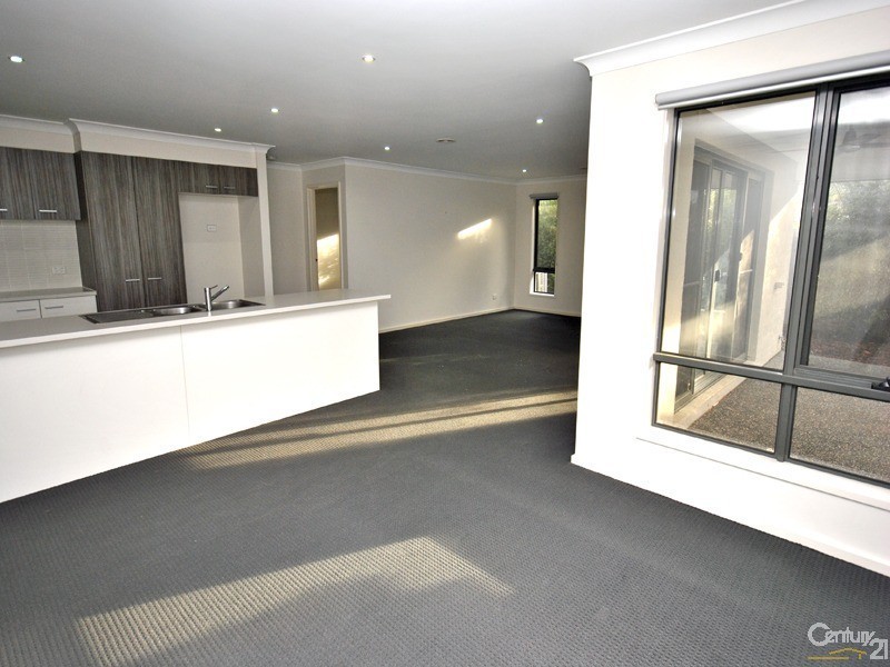 39 Meridian Circuit, Berwick VIC 3806