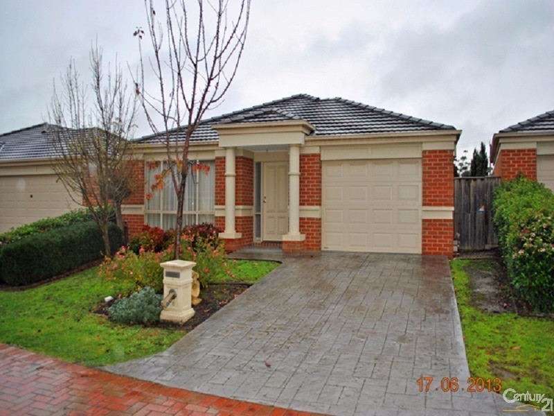 16 Ashcroft Close, Hallam VIC 3803