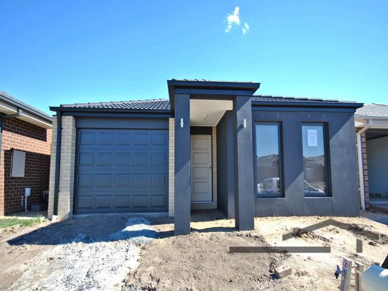 5 Lincoln Avenue, Officer VIC 3809