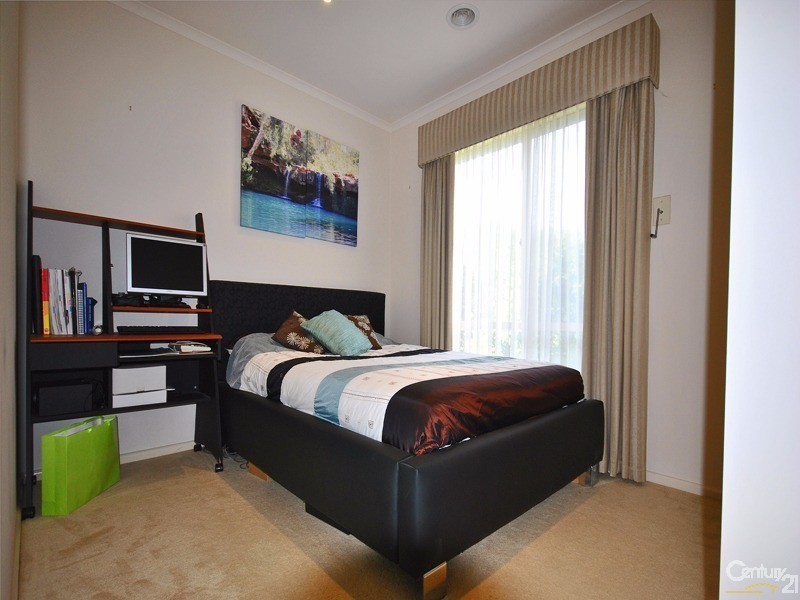 7 Atkinson Drive, Berwick VIC 3806