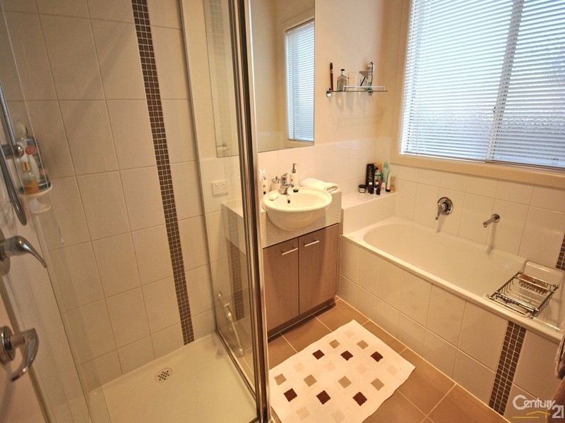 7 Atkinson Drive, Berwick VIC 3806