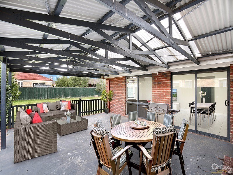 76 Harrington Drive, Narre Warren South VIC 3805