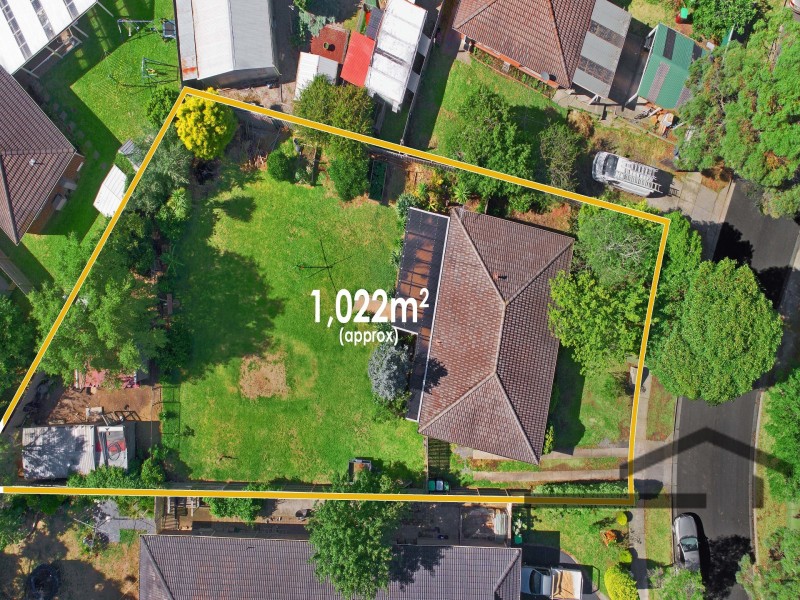 10 Melrose Court, Berwick VIC 3806