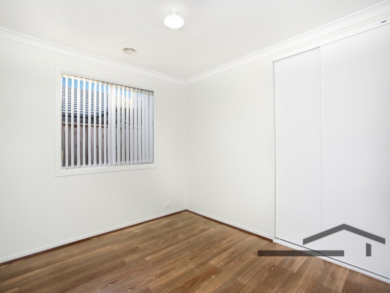 60 Kosta Boda Boulevard, Pakenham VIC 3810