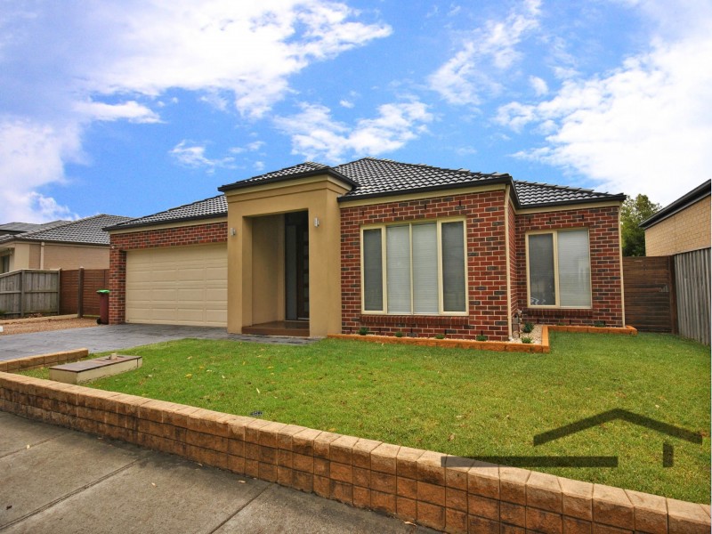 143 Viewgrand Drive, Berwick VIC 3806