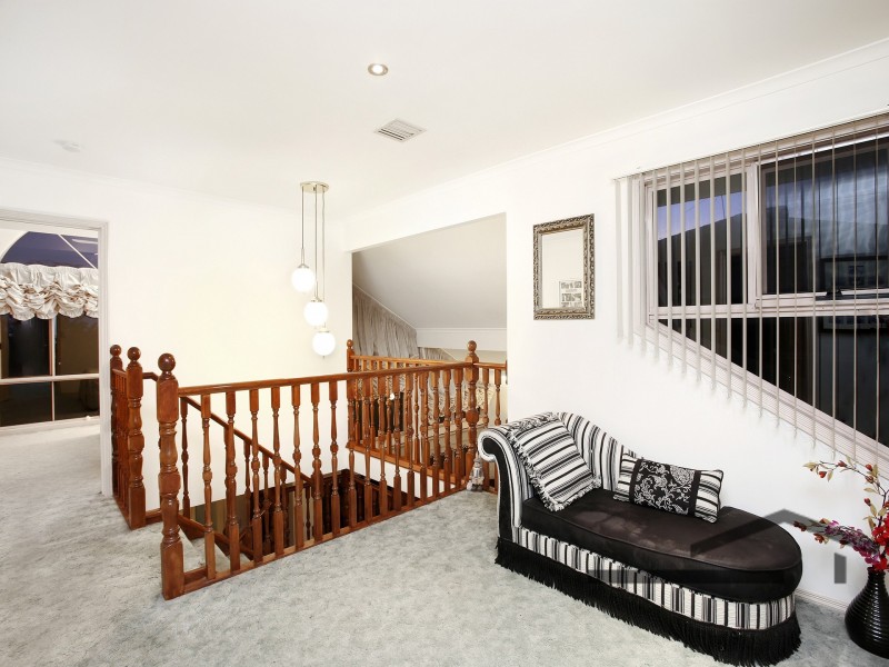 7 Dalpura Court, Berwick VIC 3806