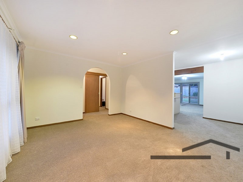 42 Kays Avenue, Hallam VIC 3803