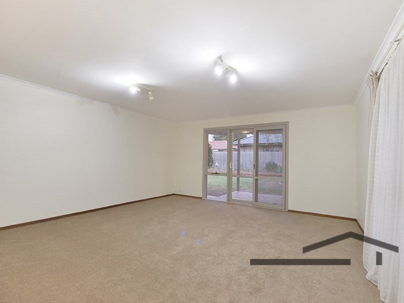 42 Kays Avenue, Hallam VIC 3803