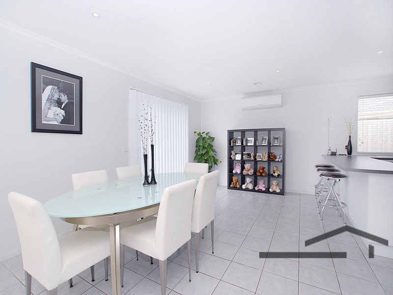 5 Chin Court, Berwick VIC 3806