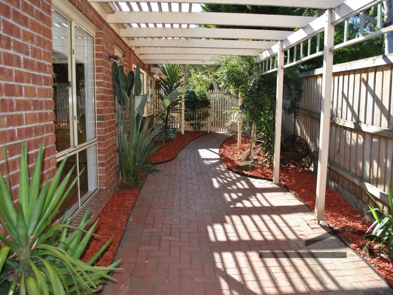 1 Koorang Place, Berwick VIC 3806